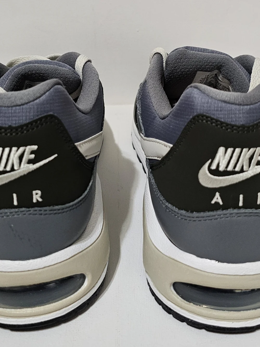 Nike air max